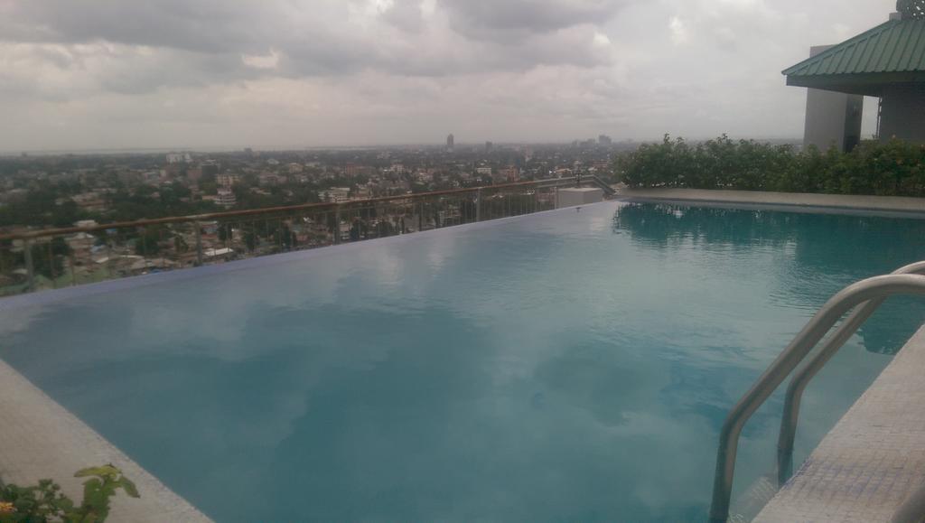 Blue Pearl Hotel & Apartments Daressalam Exterior foto