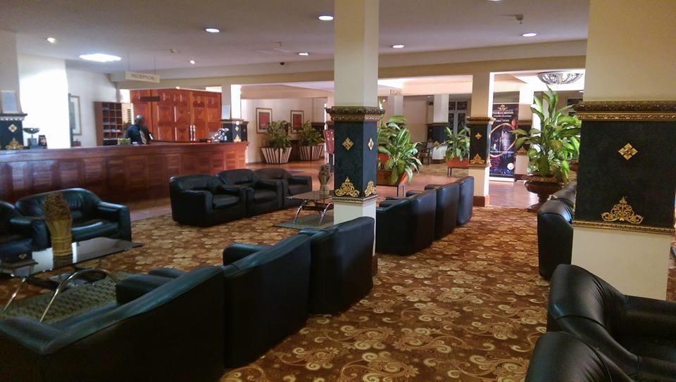 Blue Pearl Hotel & Apartments Daressalam Exterior foto